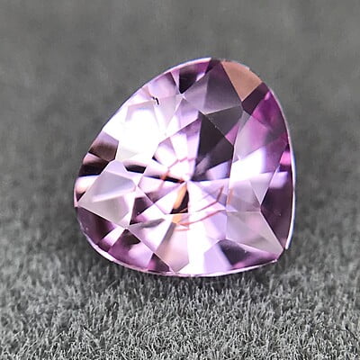 0.70ct Heart Brilliant Cut Sapphire 0.70ct Heart Brilliant Cut Sapphire