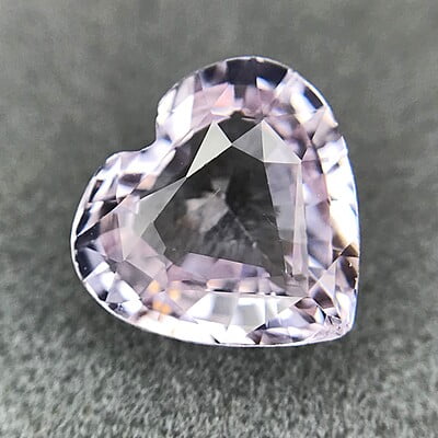 1.61ct Heart Brilliant Cut Sapphire 1.61ct Heart Brilliant Cut Sapphire