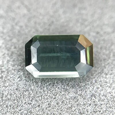 0.44ct Octagon Step Cut Sapphire 0.44ct Octagon Step Cut Sapphire