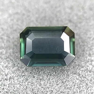 0.49ct Octagon Step Cut Sapphire 0.49ct Octagon Step Cut Sapphire