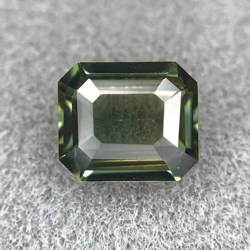 0.42ct Octagon Step Cut Sapphire 0.42ct Octagon Step Cut Sapphire