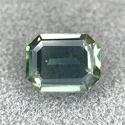 0.48ct Octagon Step Cut Sapphire 0.48ct Octagon Step Cut Sapphire