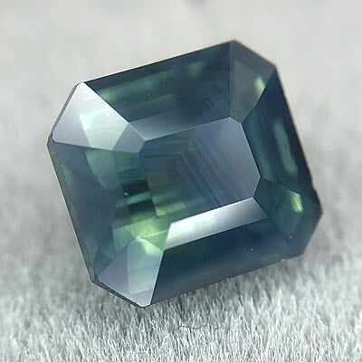 2.59ct Ocatagon Step Cut Sapphire 2.59ct Ocatagon Step Cut Sapphire