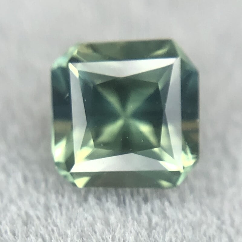 0.60ct Radiant Brilliant Cut Sapphire 0.60ct Radiant Brilliant Cut Sapphire