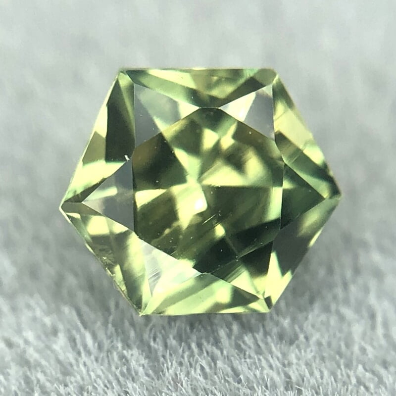 0.61ct Hexagon Mixed Cut Sapphire 0.61ct Hexagon Mixed Cut Sapphire