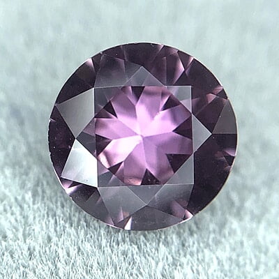1.09ct Round Brilliant Cut Sapphire 1.09ct Round Brilliant Cut Sapphire