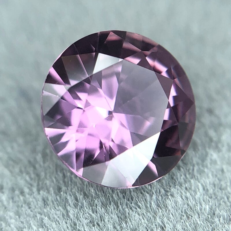 1.09ct Round Brilliant Cut Sapphire 1.09ct Round Brilliant Cut Sapphire