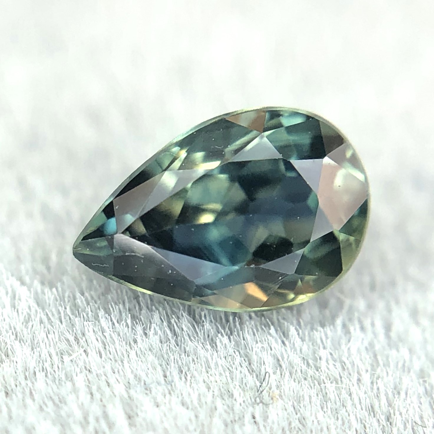 0.56ct Pear Mixed Cut Sapphire