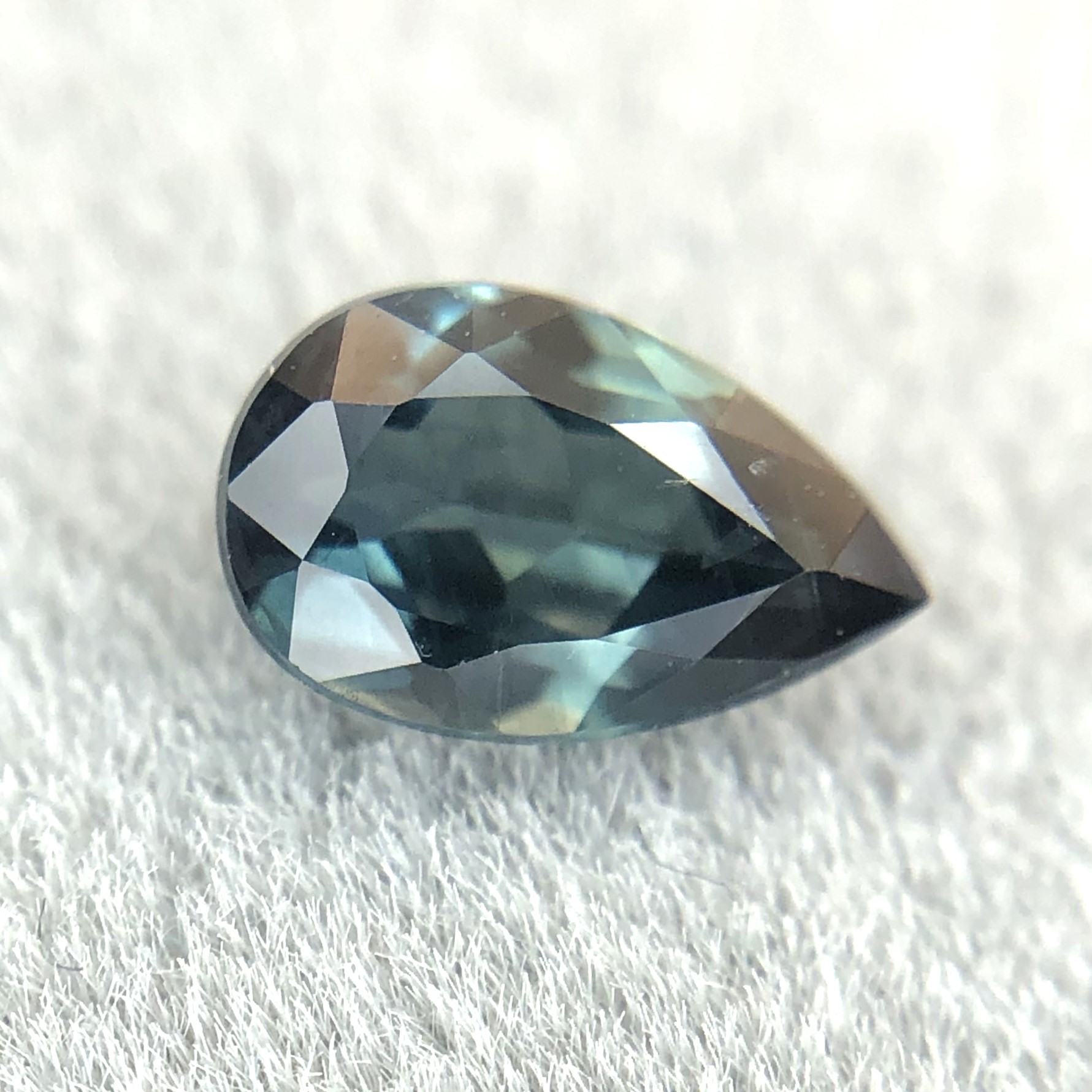 0.47ct Pear Mixed Cut Sapphire