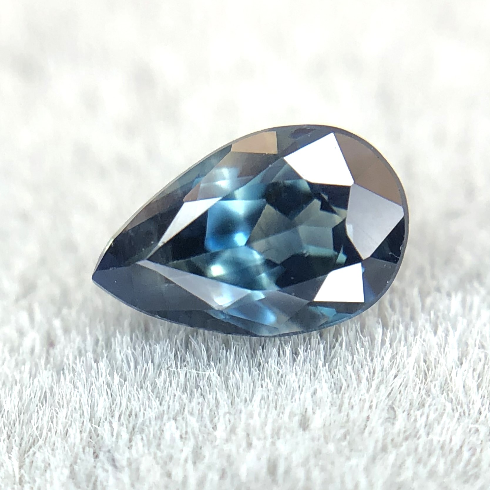0.46ct Pear Mixed Cut Sapphire