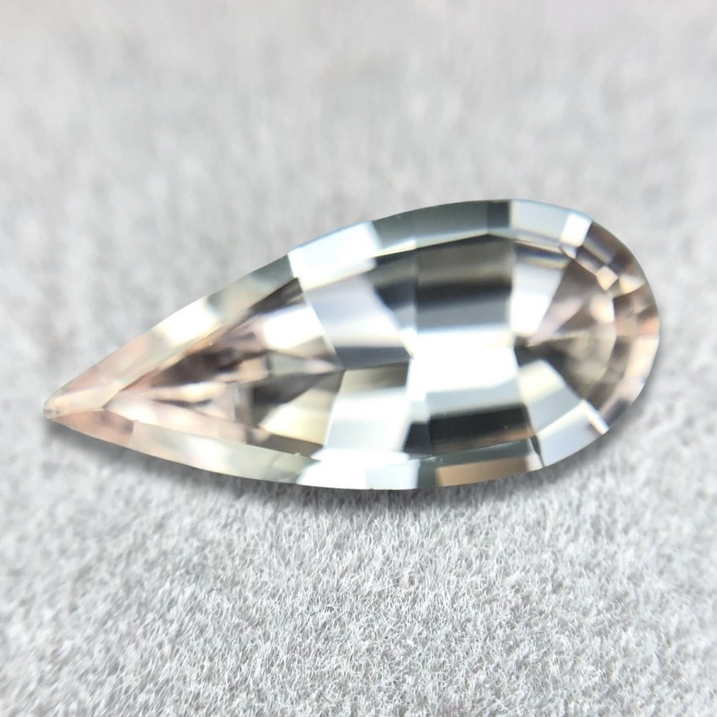 0.93ct Pear Mixed Cut Sapphire