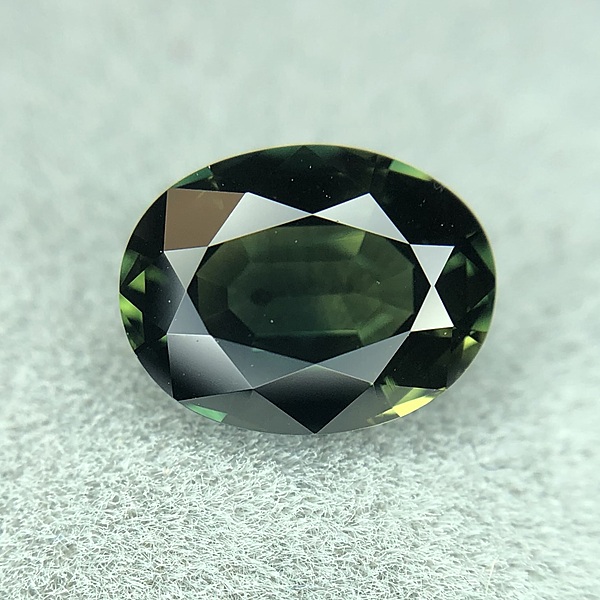 1.57ct Oval Mixed Cut Sapphire