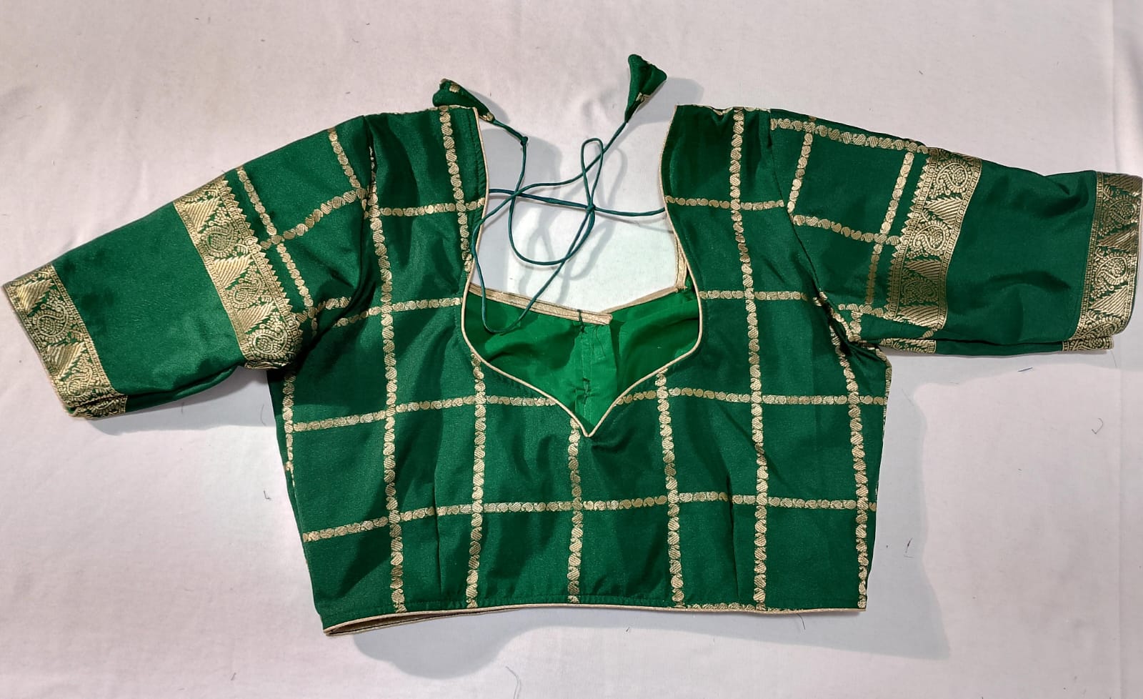 J578: Ready To Ship Beautiful Mysore Crepe Saree With Stitched Blouse