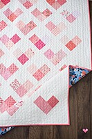 Quilty Hearts | Scrap Friendly Quilt | #QLP125