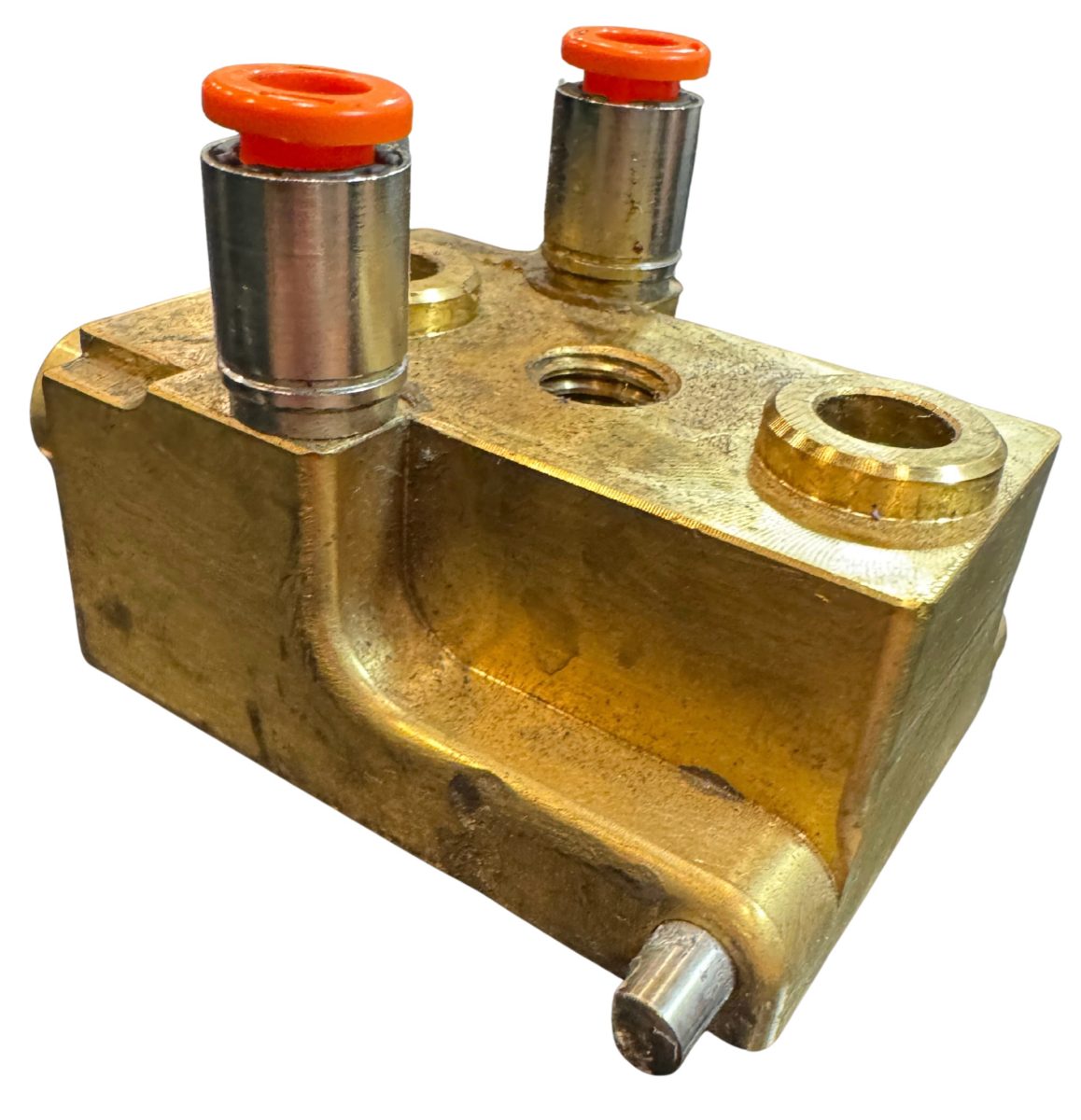 GYS 094183 — Brass Connection Plate for G-Arm with Water Lines