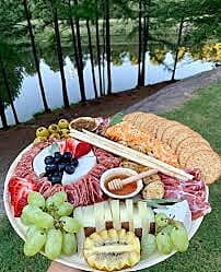 Nature 6 inch, 25-Pack Areca Palm Leaf Round Plates | Disposable Eco-Friendly Biodegradable Like Bamboo Wood Plates | Party, Wedding, Event Plates (15 cm) Nature 6 inch, 25-Pack Areca Palm Leaf Round Plates | Disposable Eco-Friendly Biodegradable Like Bamboo Wood Plates | Party, Wedding, Event Plates (15 cm)