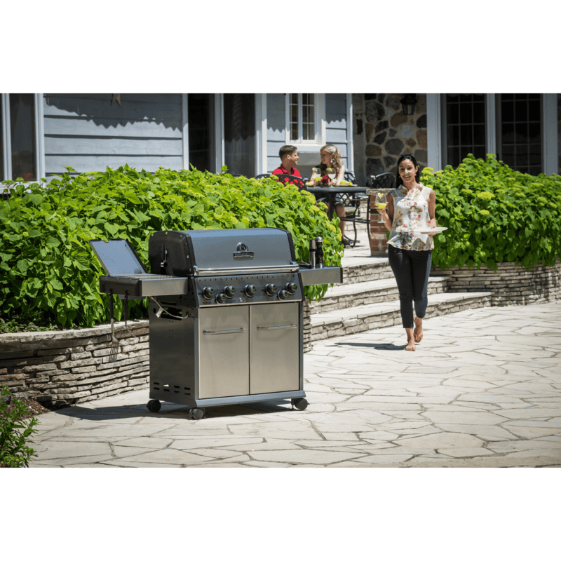 Broil King Baron™ S 590 IR Gas Grill