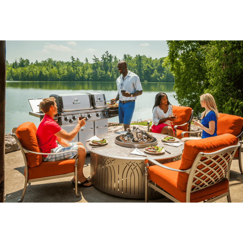 Broil King Regal™ S 690 Pro IR Gas Grill