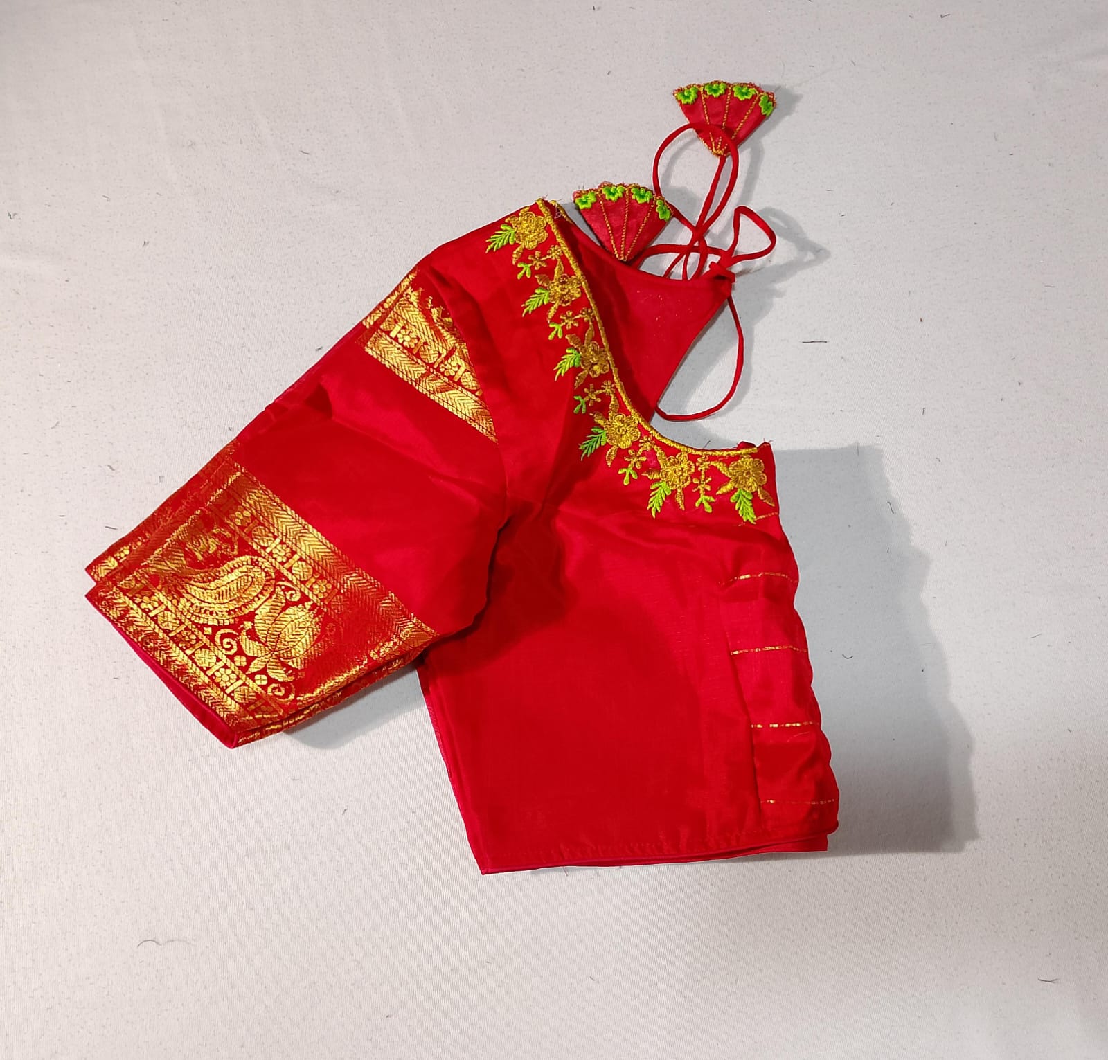 N447: Ready To Ship Beautiful Saree With Stitched Blouse