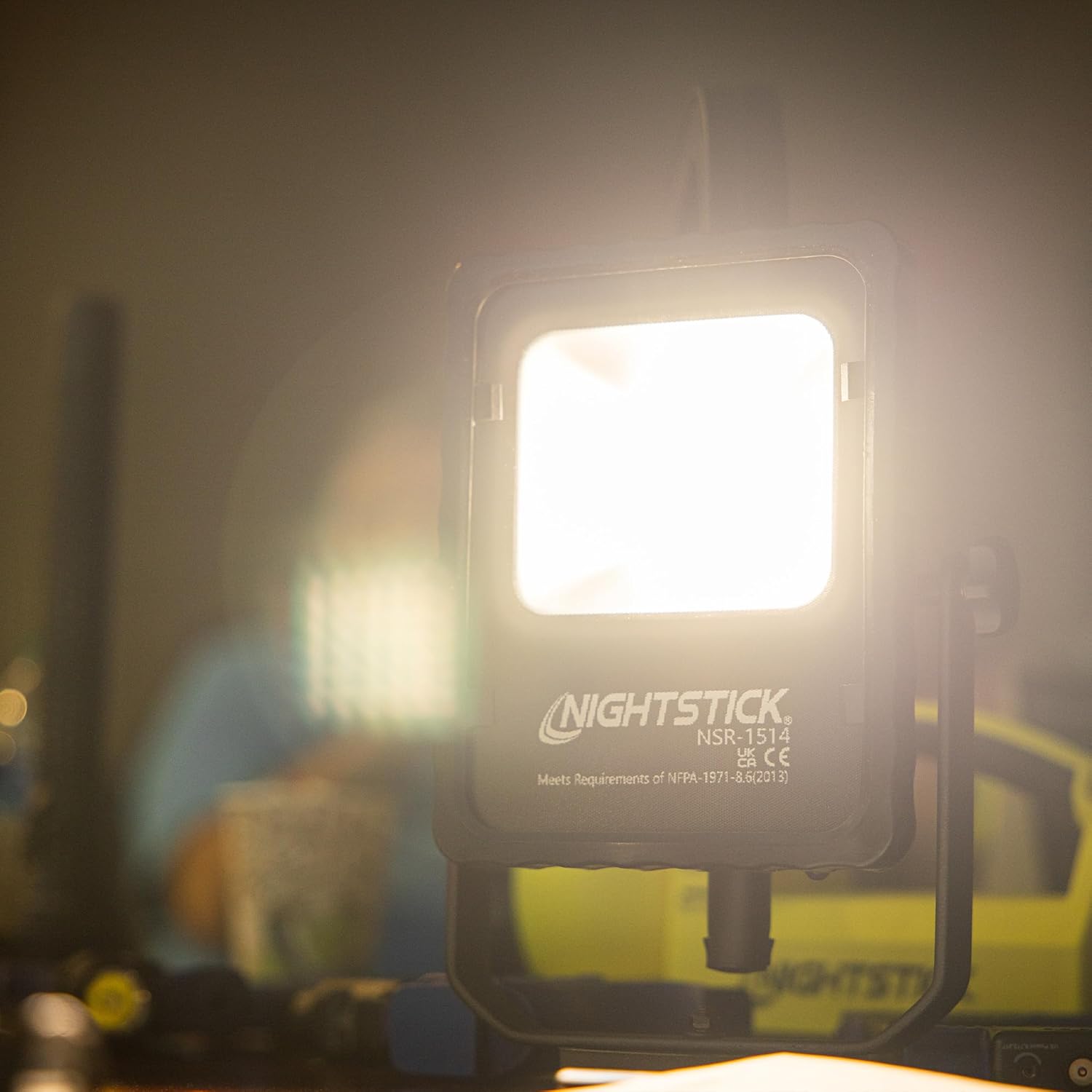 Nightstick NSR-1514 Rechargeable Led Area Light with Magnetic Baseblack