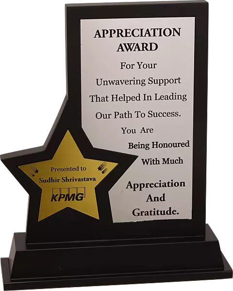 KPMG PLAQUES  TROPHY