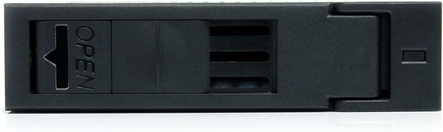StarTech.com 2.5in to 3.5in SATA Drive Adapter Enclosure