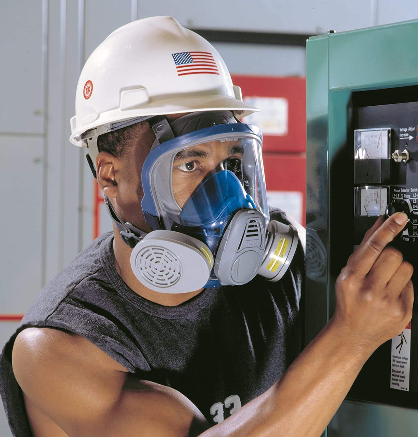 MSA 10028995 Advantage 3200 Series Full-Facepiece Respirator - Size: Medium, Harness Style: Rubber, Twin-Port