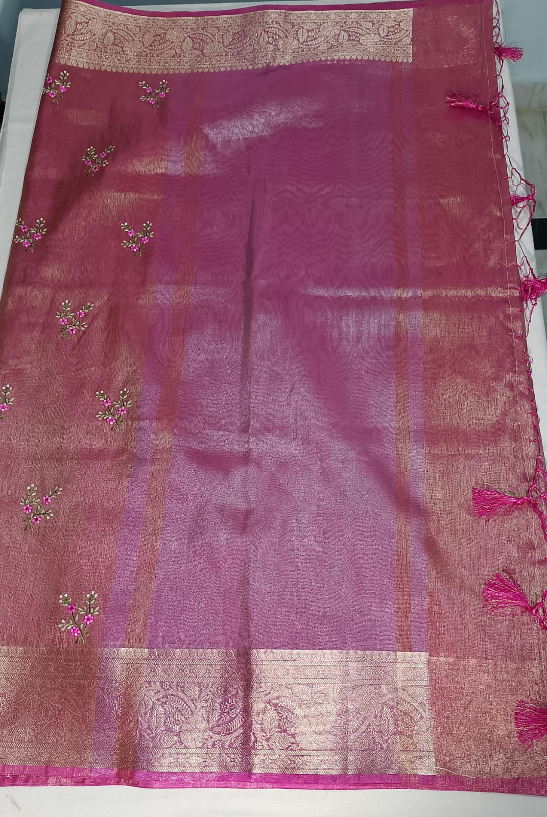 N752:Ready To Ship Beautiful Soft Tissue Silk Saree With Stitched Blouse N752:Ready To Ship Beautiful Soft Tissue Silk Saree With Stitched Blouse