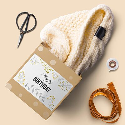 Avery Glossy White Rectangle Labels, Sure Feed Technology, 5" x 7", Permanent Adhesive, Laser/Inkjet Printable