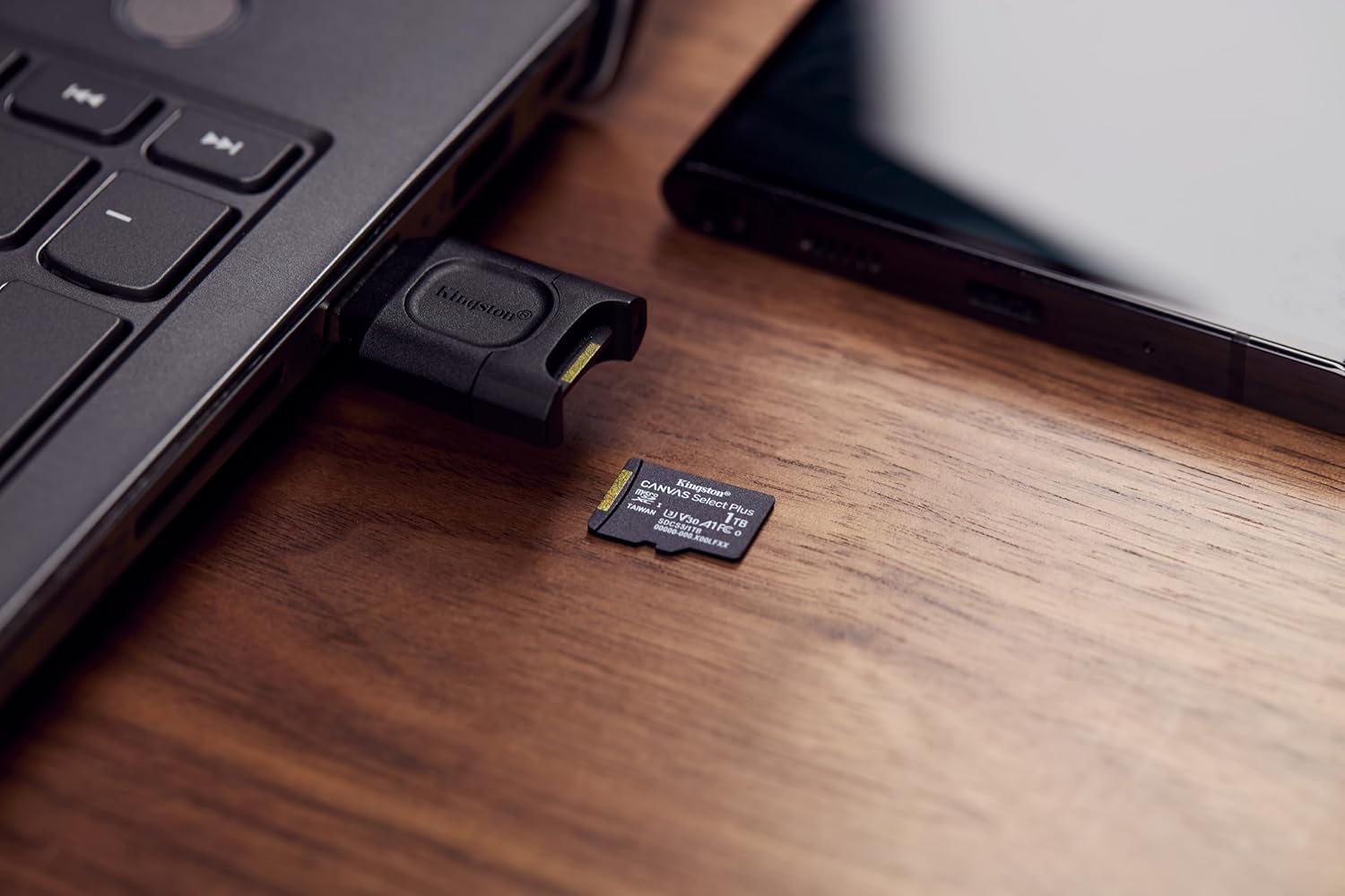 KINGSTON Canvas Select Plus microSDXC Card