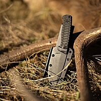 Schrade Delta Class Wolverine Fixed Blade with 65Mn High Carbon Stainless Steel for Outdoor Survival