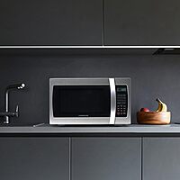 Farberware Countertop Microwave Oven 1000 Watts with LED Lighting & Child Lock