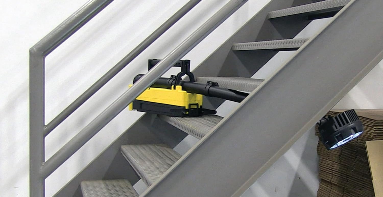 Streamlight 45670 Portable Scene Light 10,000-Lumen Portable and Collapsible Flood Light with Heavy-Duty Shoulder Strap