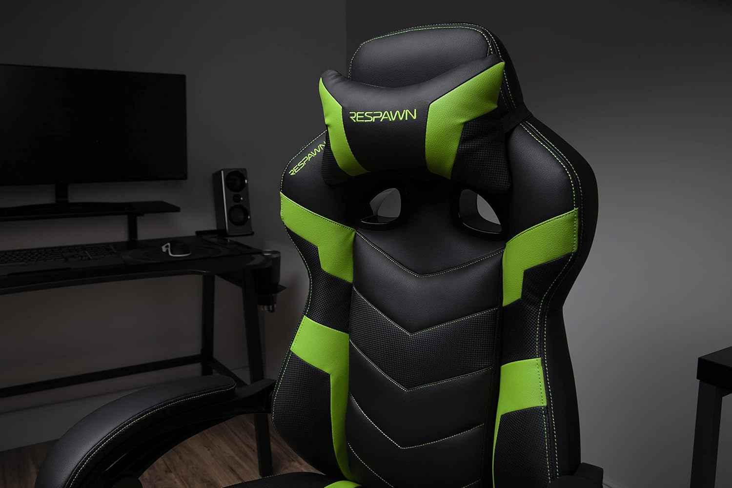 RESPAWN 110 Pro Ergonomic Gaming Chair with Footrest