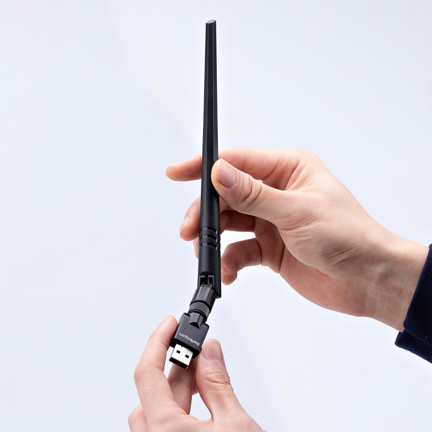 StarTech.com USB Bluetooth 5.3 Adapter, Class 1, USB Bluetooth Dongle for PC/Laptop, Use with Keyboard/Mouse, Windows/Linux