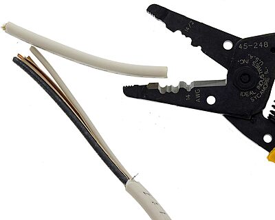 IDEAL INDUSTRIES T-Stripper NM Cable Wire Stripper