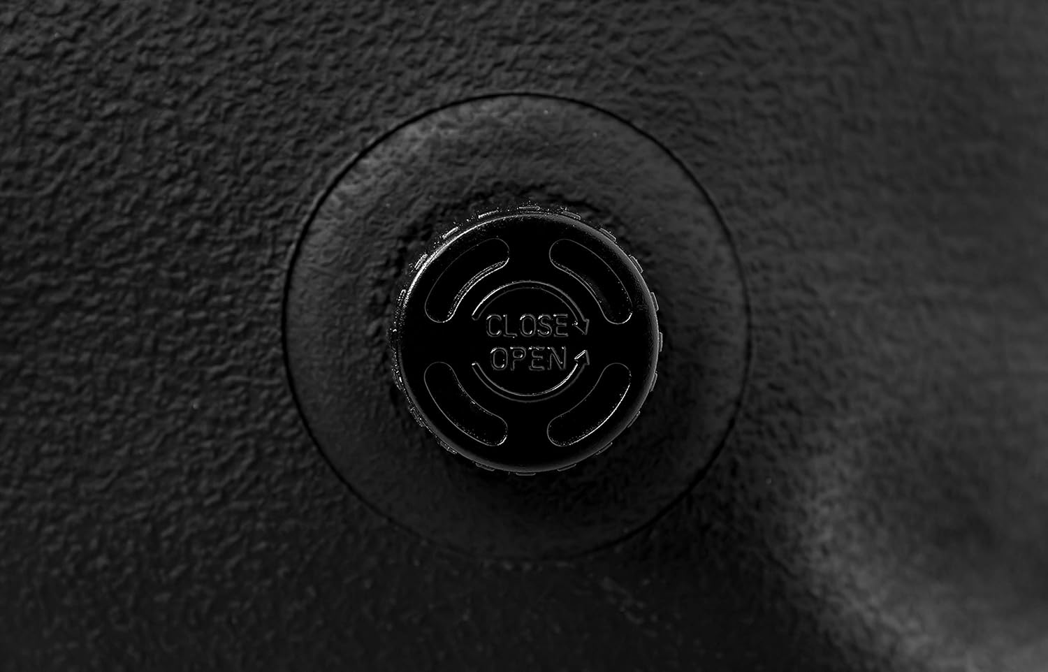 Kuuma Heavy Duty Insulated Fish Bag with Drain Plug