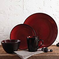 Gibson Soho Lounge 16-Piece Round Dinnerware Set, Burgundy