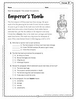 Scholastic Comprehension Skills: 40 Short Passages For Close Reading, Grade 5