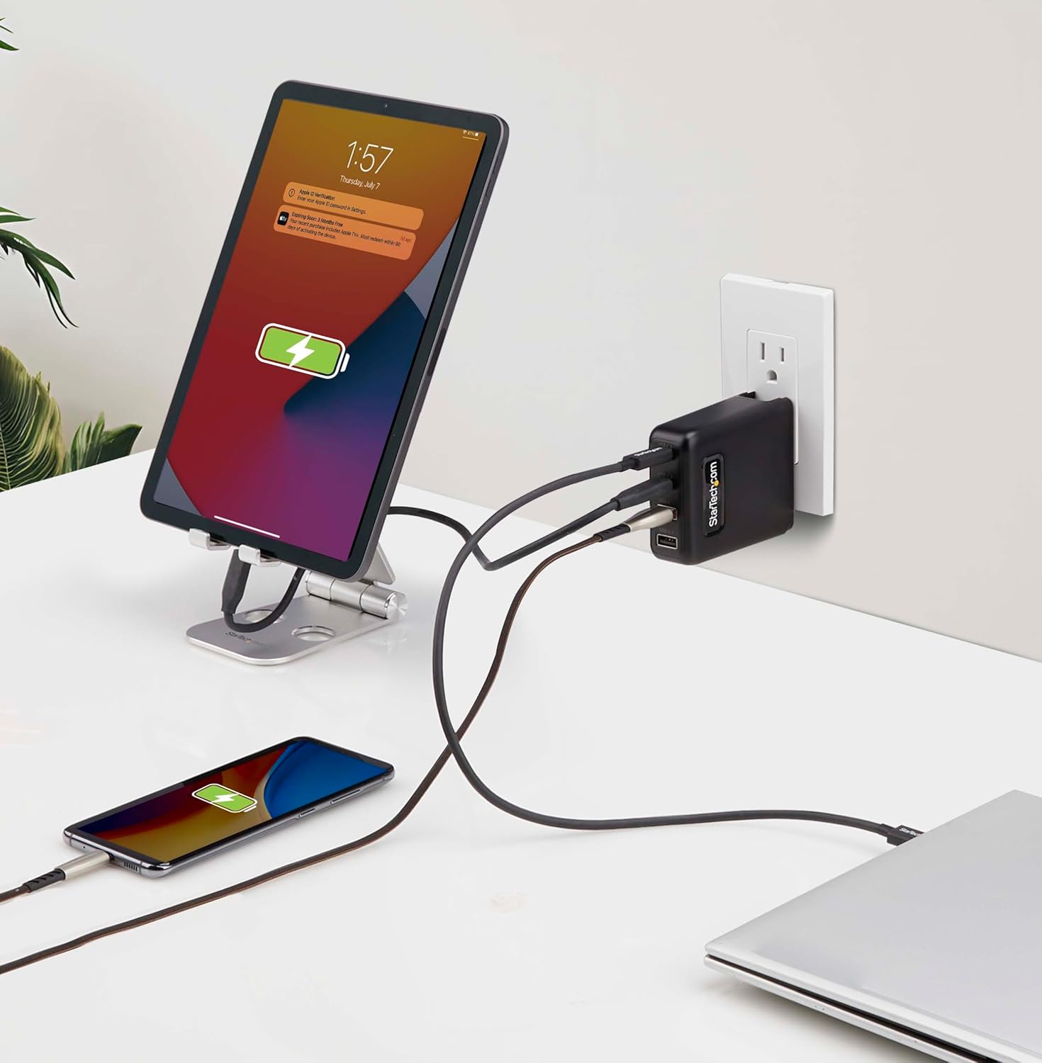 StarTech.com 100W USB-C Wall Charger, 2X USB-C/2x USB-A, USB PD 3.0, Fast Charging Portable GaN Charger