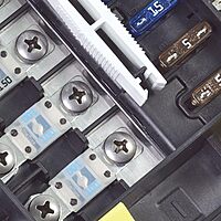 Blue Sea Systems 7748 SafetyHub 150 Ignition Protected Fuse Block