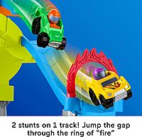 Fisher-Price Hot Wheels Little People Spiral Stunt Speedway