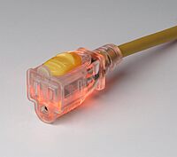 MARINCO 14/3 15A Marine-Grade Locking Extension Cord