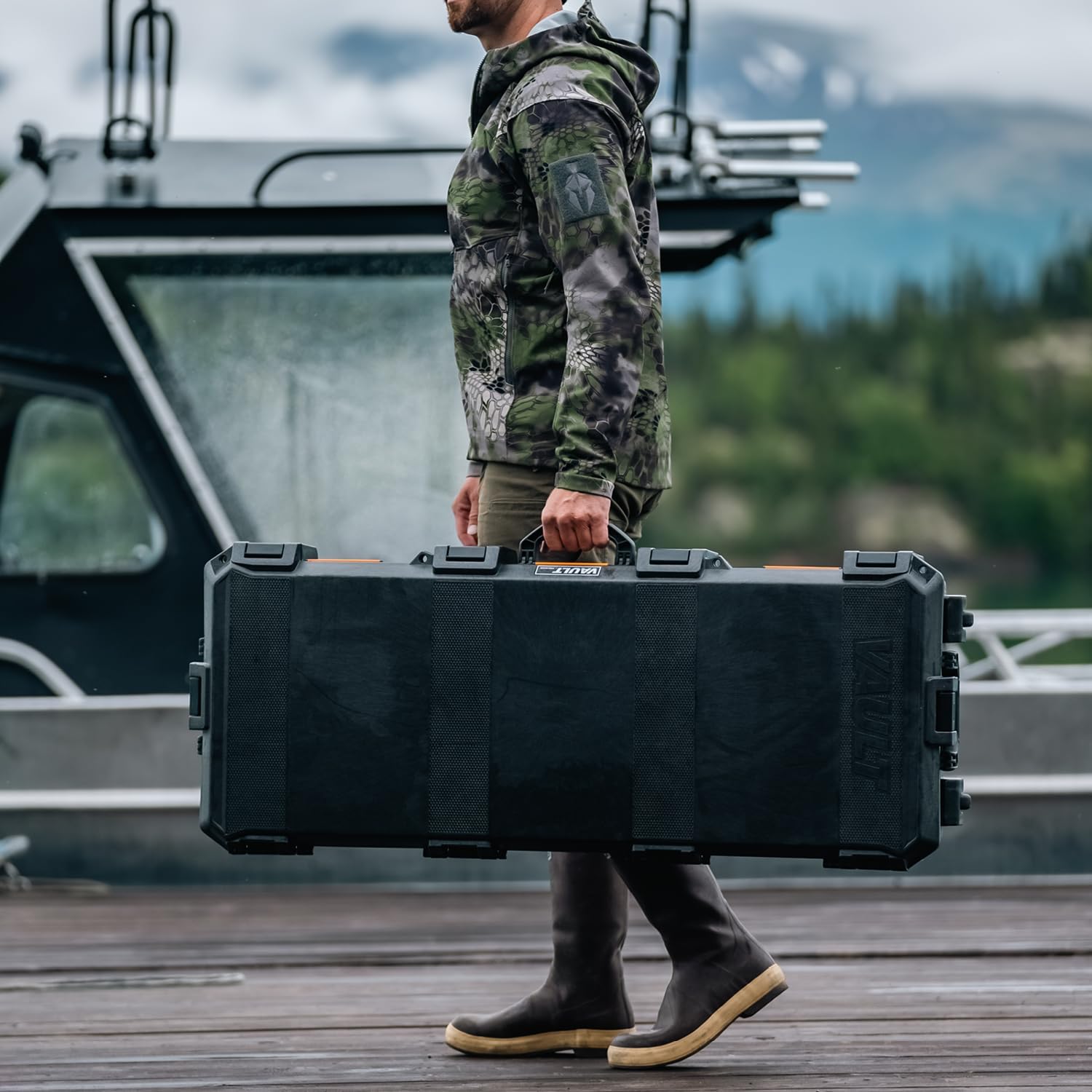 Pelican Vault V730 Long Hard Case for Camera, Rifle and Gear