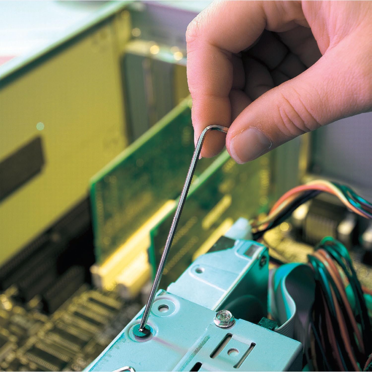 Bondhus 17099 Set of 9 Balldriver L-wrenches with BriteGuard Finish, Extra Long Length, sizes 1.5-10mm