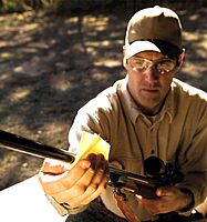 Hoppe's No. 9 Wax Treated Gun Cloth - 11 x 14 in (Yellow) - Model 1217