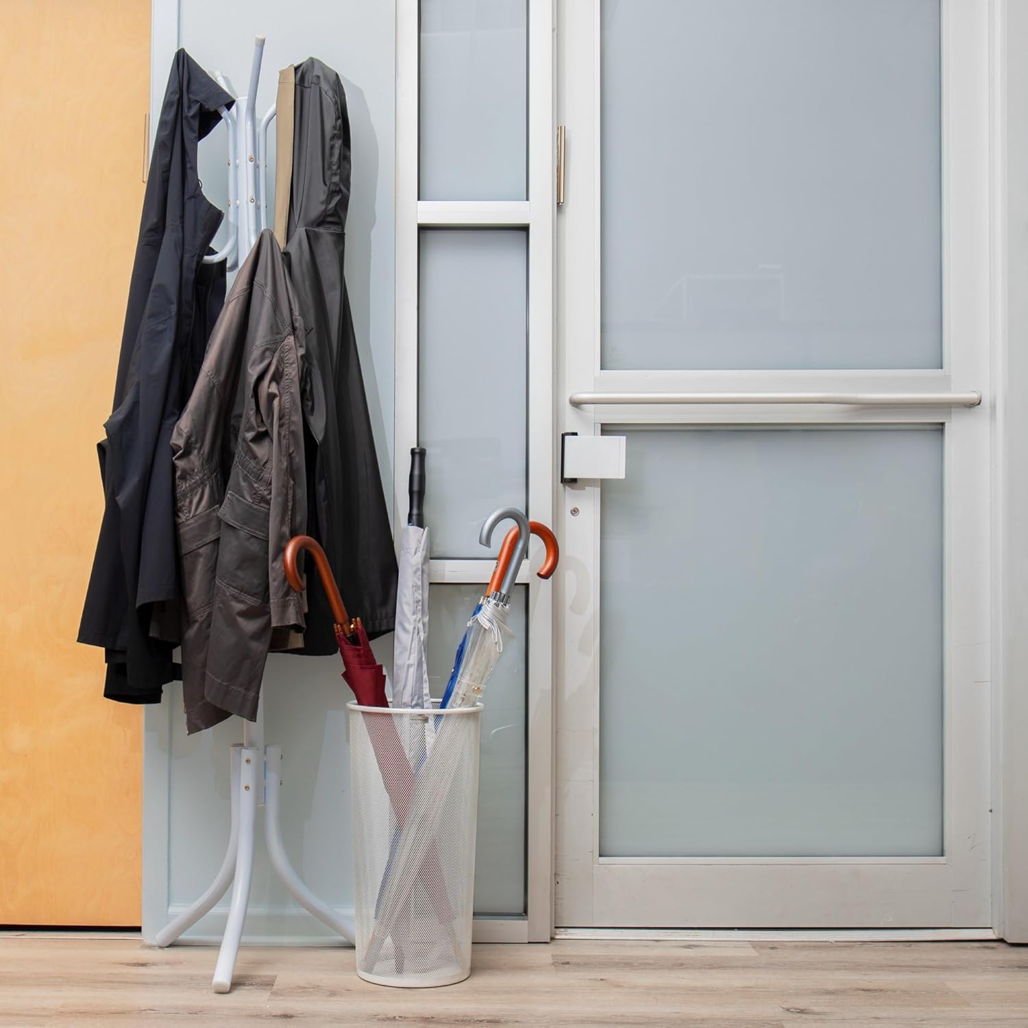 MIND READER Metal Mesh Umbrella Stand Multi-Purpose Storage