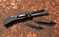 OUTDOOR EDGE Razor-Work RazorSafe Replaceable Blade Folding Utility Knife