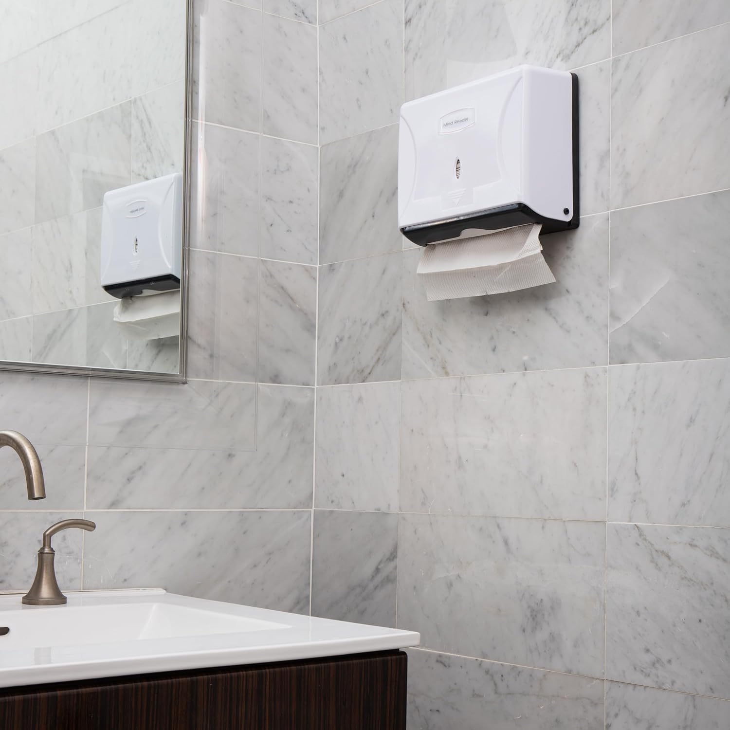 MIND READER Wall-Mounted Multi-Fold Paper Towel Dispenser