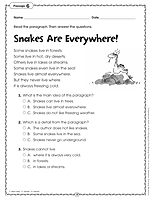 Scholastic Comprehension Skills: 40 Short Passages For Close Reading, Grade 1